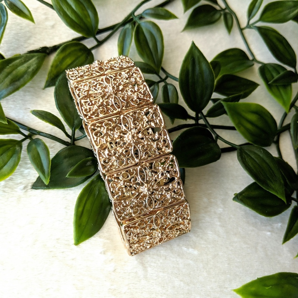 Gold Colored Bracelet/Cuff